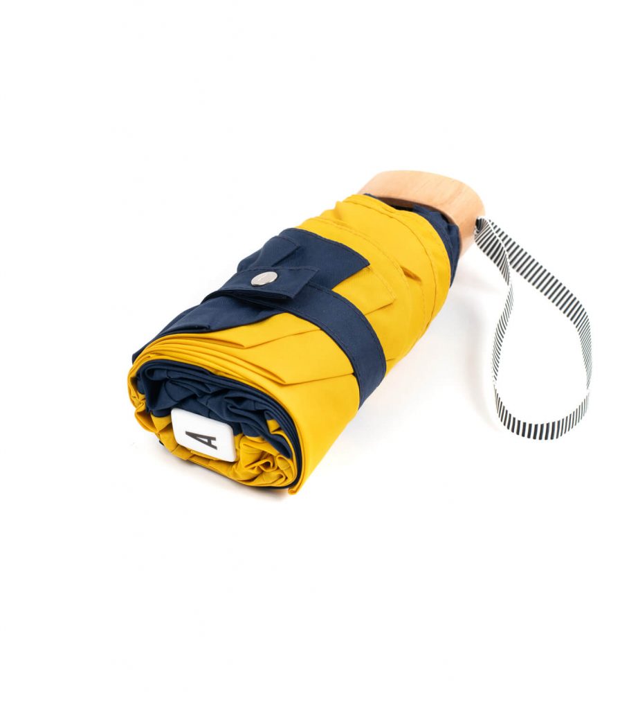 Shop The Yellow And Blue Umbrella From Heartstopper ANATOLE