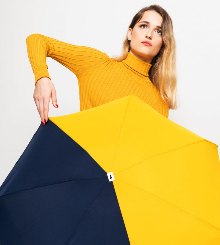 Shop The Yellow And Blue Umbrella From Heartstopper ANATOLE